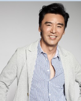 鐘鎮(zhèn)濤出席湘潭萬達(dá)營(yíng)銷中心開放活動(dòng)