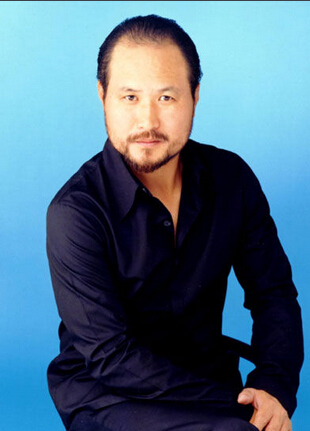 張鎬哲、超女韓真真出席常州武進萬達亮燈儀式--張鎬哲經(jīng)紀人張鎬哲出場費