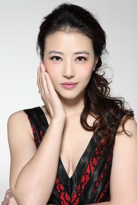 周海媚出席卓江集團(tuán)形象大使發(fā)布會(huì)--經(jīng)紀(jì)人 經(jīng)紀(jì)公司